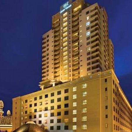 New Town Resort Suites At Pyramid Tower Subang Jaya Exterior foto