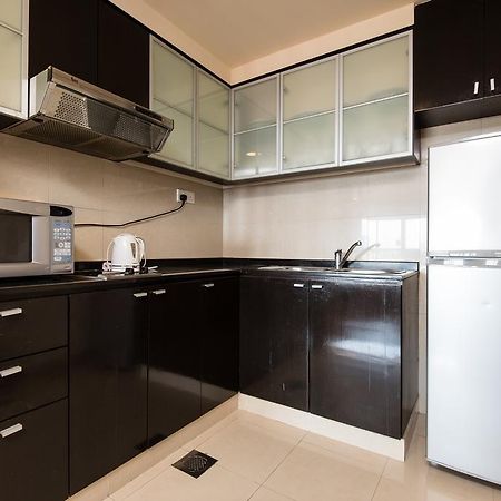 New Town Resort Suites At Pyramid Tower Subang Jaya Exterior foto
